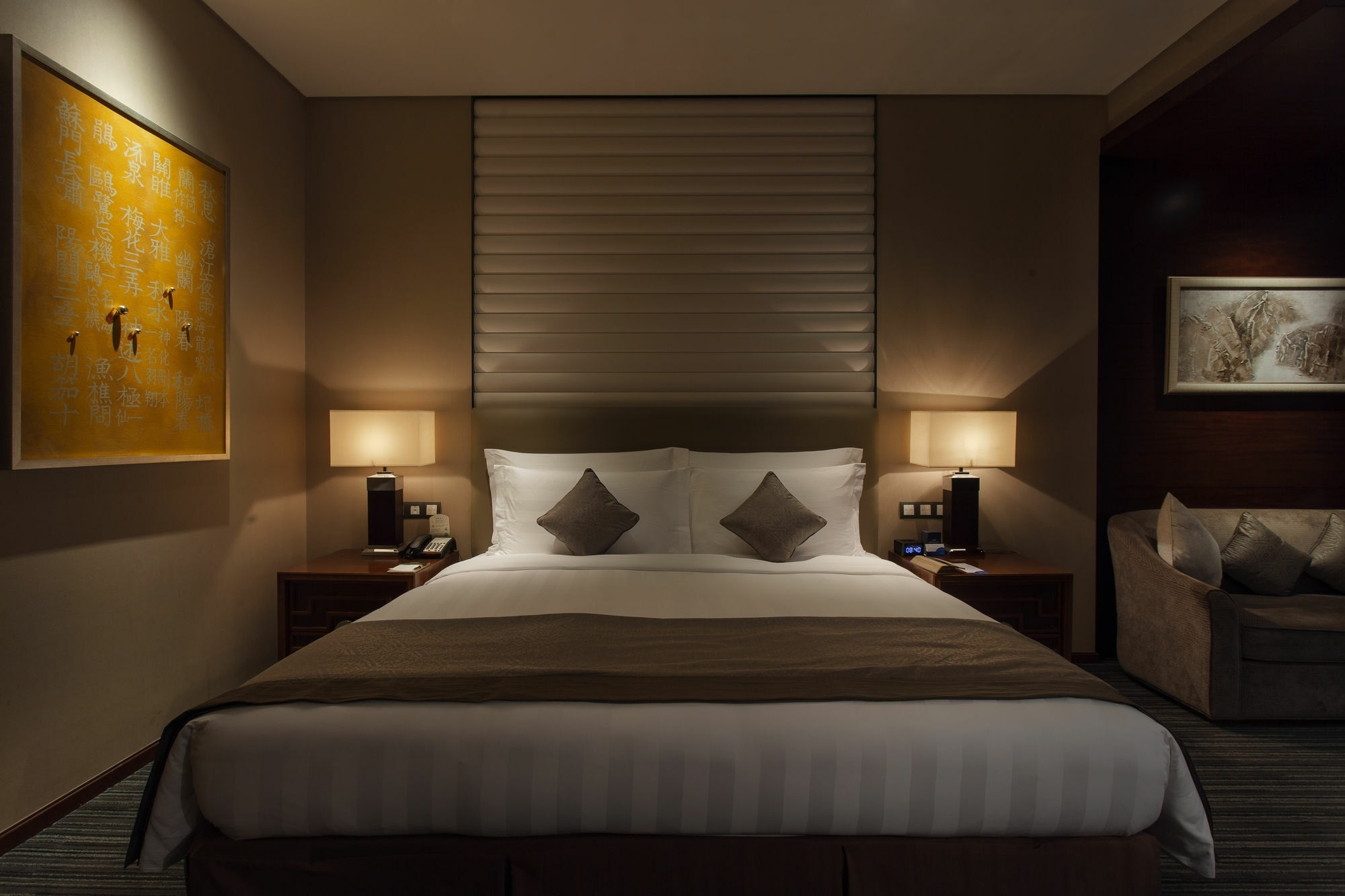 Radisson Blu Plaza Chongqing - Free 2 Bottle Of Local Beer Per Room During Stay Exterior foto